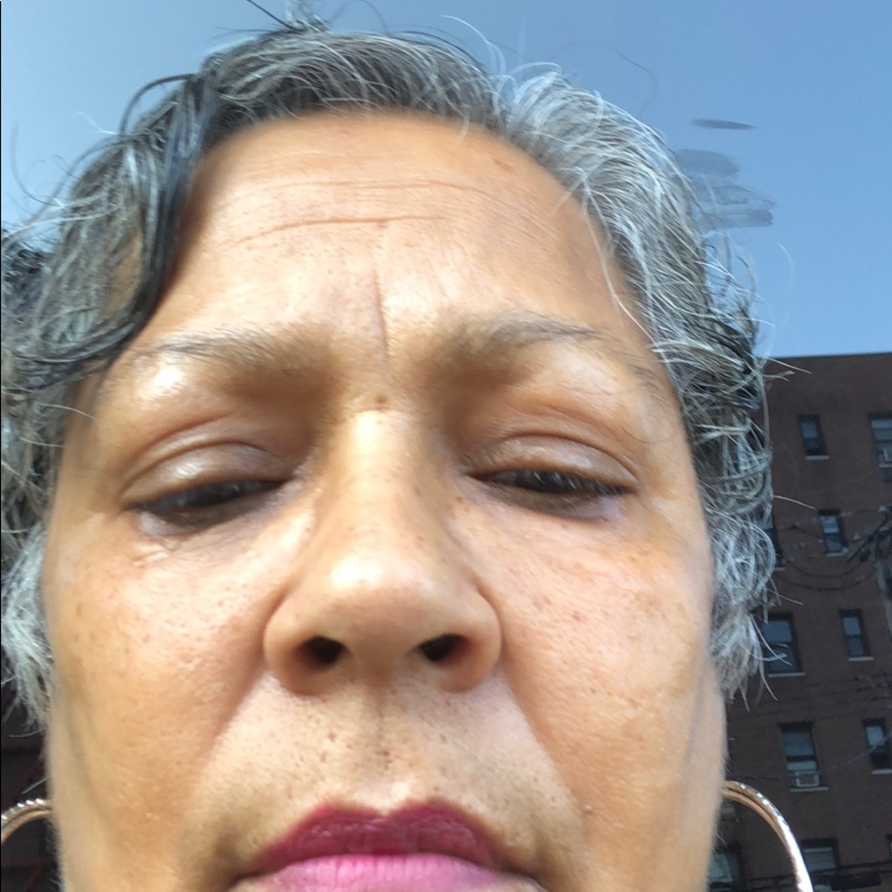 Meet your Posher, Hilda